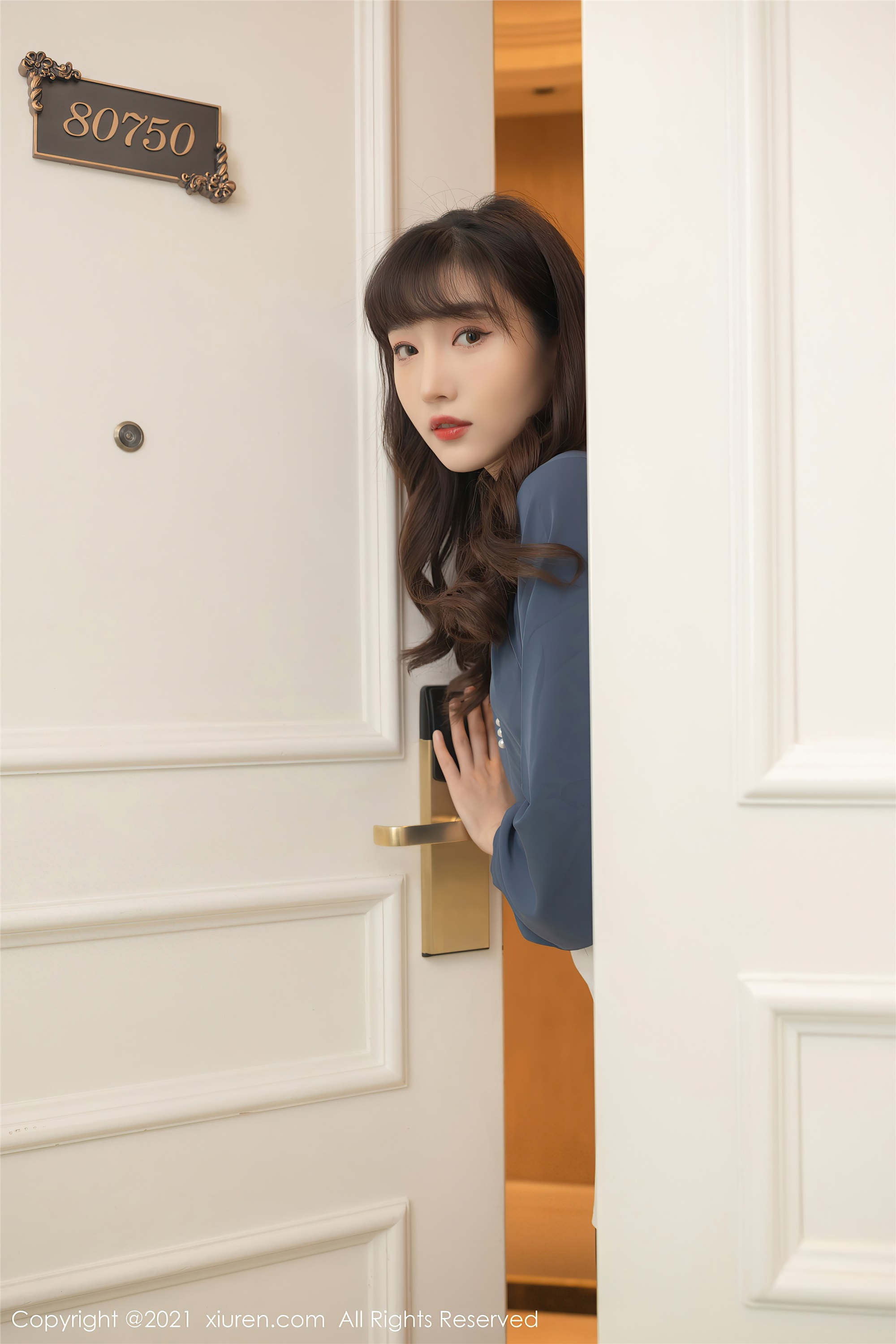 XiuRen秀人网  2021.03.25 No.3246 陆萱萱